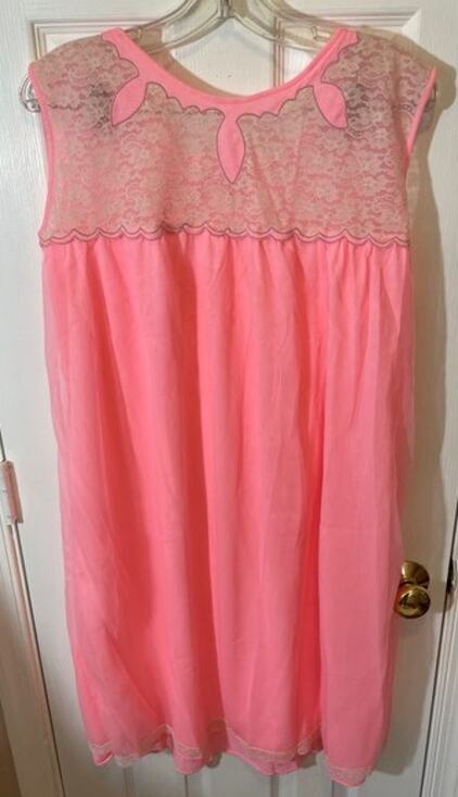 Avian Other - Vintage 1960s Avian Nightie EUC sz xxx